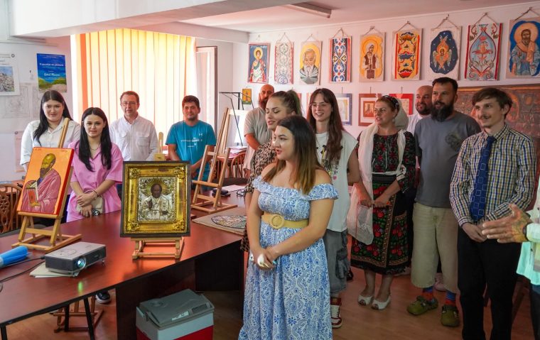Studenții de la specializările Teologie Asistență Socială și Artă Sacră ai Centrului Universitar Pitești au susținut examenul de licență