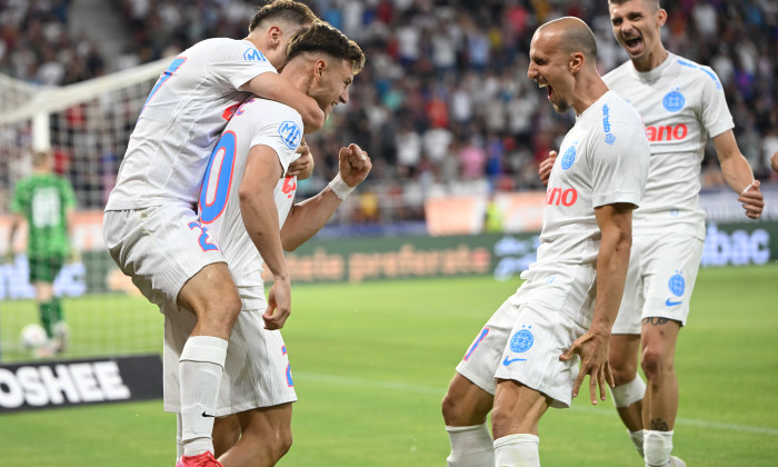  FCSB a câștigat Supercupa României, după ce a învins pe CFR Cluj cu 2-1