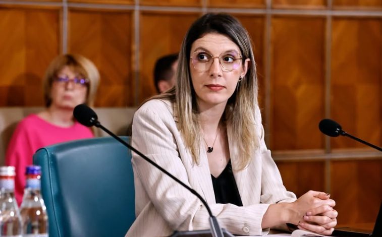 Diana Buzoianu: 43.000 de hectare de pădure retrocedate ilegal au fost câștigate definitiv de statul român!