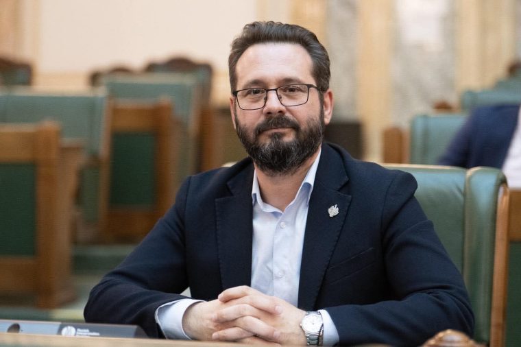 Mihai Coteț: României nu i se vor tăia fondurile europene. Investițiile publice pot continua