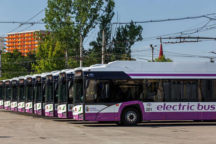 Suporterii FC Argeș au trei autobuze pentru meciul cu Rapid de la Mioveni. Plecarea – din parcarea „Muntenia”