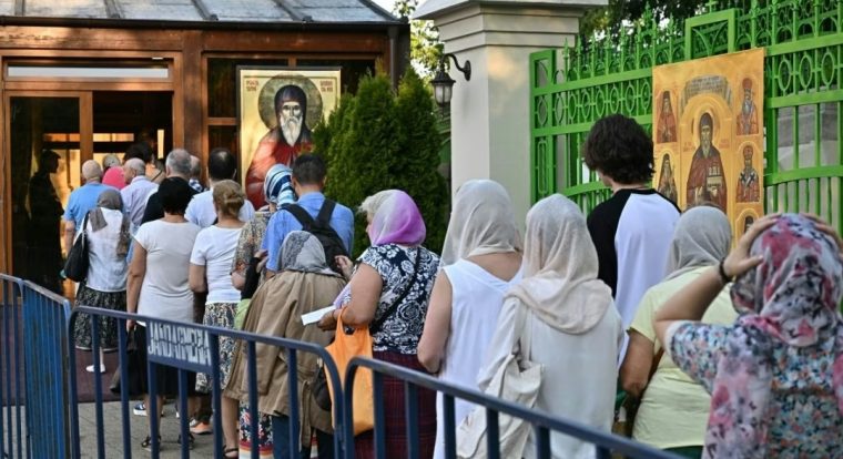 Pelerinaj la racla cu capul Sf. Ioan Gură de Aur în acest weekend