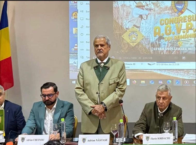 Adrian Năstase la congresul AGVPS: „Urșii nu sunt doar urșii noștri. Ei sunt și urși europeni”