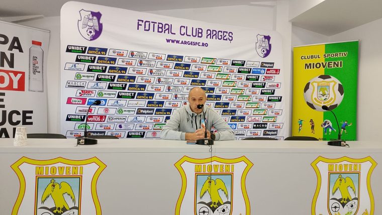 Ce i-a reproșat Bogdan Andone lui Caio Ferreira