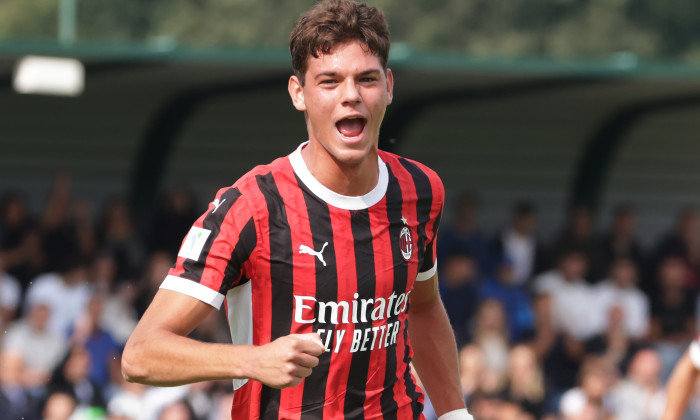 Fotbalistul român Matteo Duțu a debutat la AC Milan