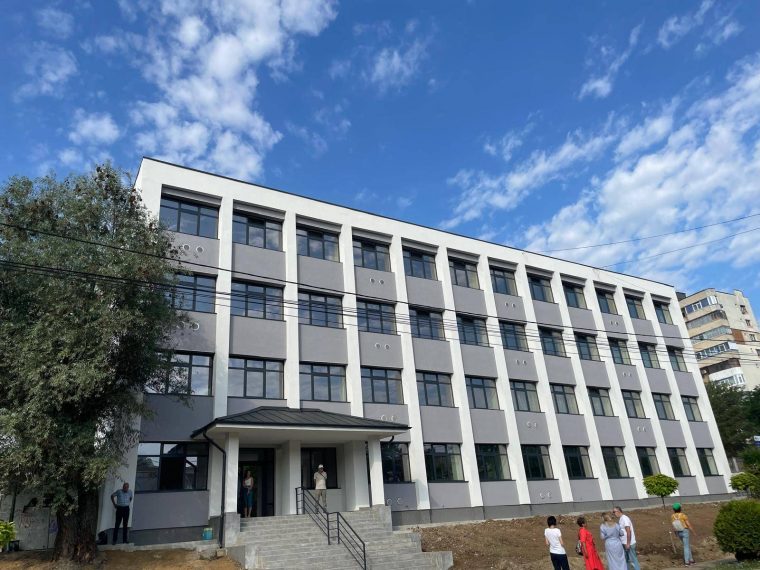Pitești. Școala „Tudor Mușatescu”, complet modernizată