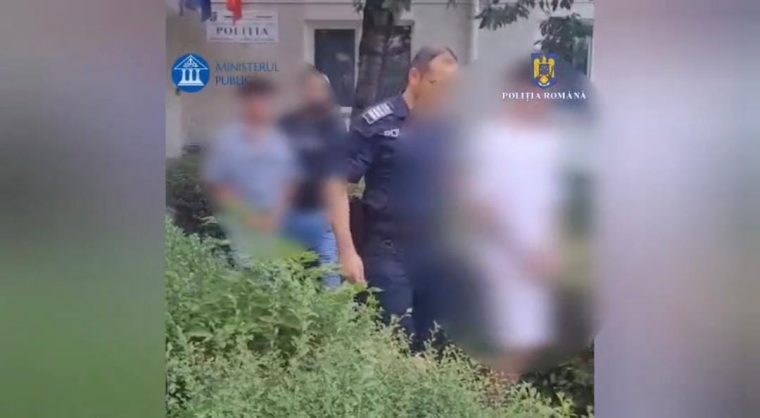 VIDEO. Doi tineri din Curtea de Argeș, reținuți după un scandal în stradă