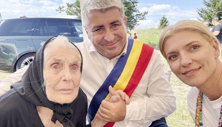 Deputata Alina Gorghiu, la Ziua comunei Domneşti. „Mă onorează titlul de cetăţean de onoare”