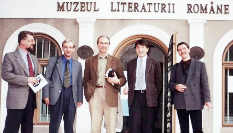 Scene din viaţa culturală piteşteană (138)