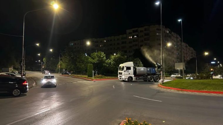 O nouă dezinsecție la Pitești, în noaptea de luni spre marți