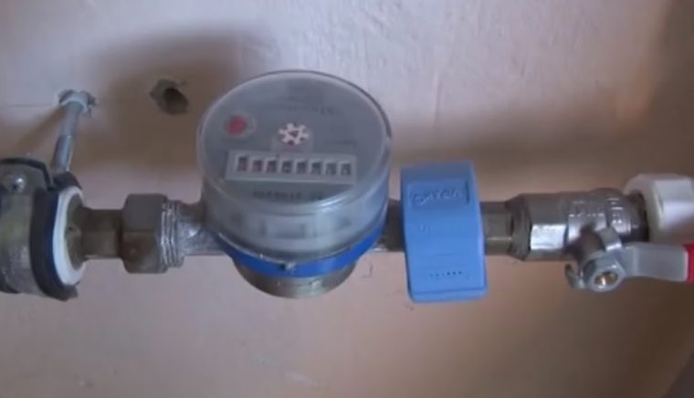 Efectul Bolojan pe conducta de la Câmpulung! S-a scumpit apa