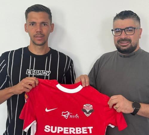 Un fotbalist cu dublă cetățenie a semnat cu Muscelul Câmpulung
