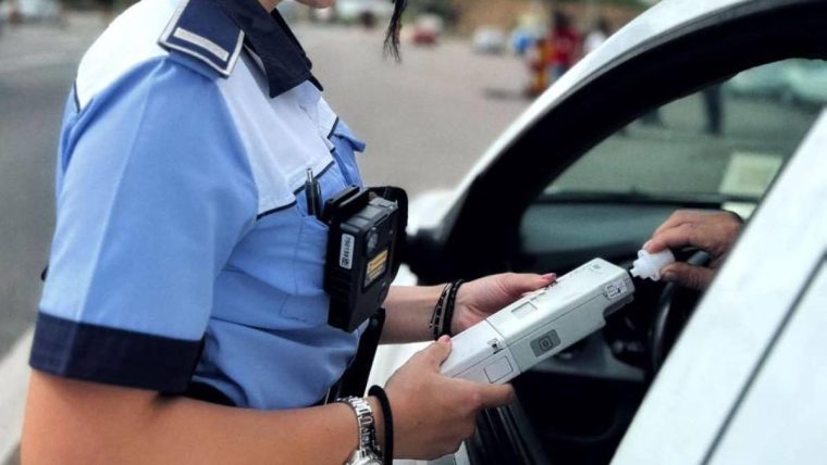 Argeșean reținut. Conducea fără drept, băut și a refuzat analiza sângelui