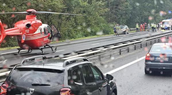 Doi tineri s-au aruncat în fața unui tir pe Autostrada București – Pitești. Polițiștii nu îi pot identifica
