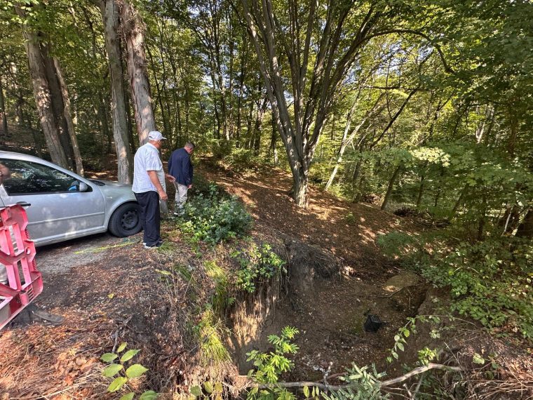 Începe reabilitarea canalizării pluviale de la Schitul Trivale