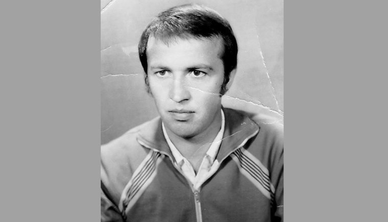 La ceasul amintirilor. Remus, fiul lui Dumitru Ciolan, fost campion cu FC Argeş: „După meciul de la Madrid, suporterii Realului i-au dăruit lui Dobrin un ceas”