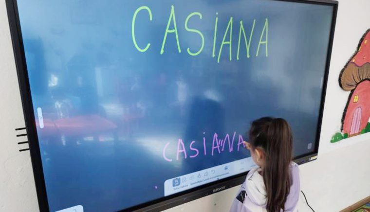 Şcoala începe la Coşeşti cu noi dotări