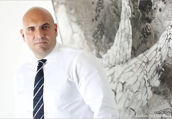 Presa începe să vadă mai multe în numirea avocatului Gabriel Zbârcea la SRI: Are un bunic erou dispărut în Siberia