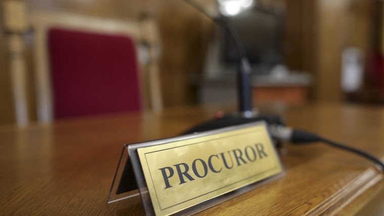 Procurorii din întreaga țară își suspendă activitatea și cer blocarea proiectului privind modificarea statutului