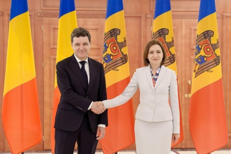 Nicuşor Dan, vizită la Chișinău de Ziua Limbii Române