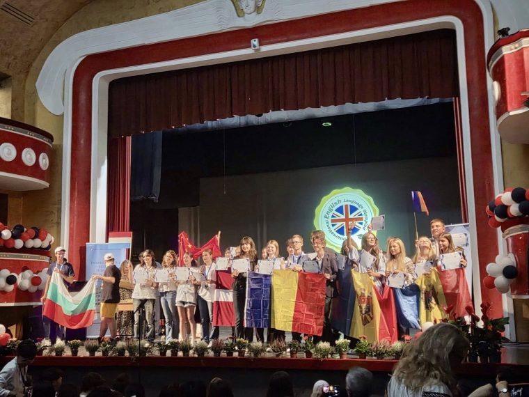 Elevă de la Colegiul Național I.C. Brătianu pe podium la Olimpiada internațională de engleză