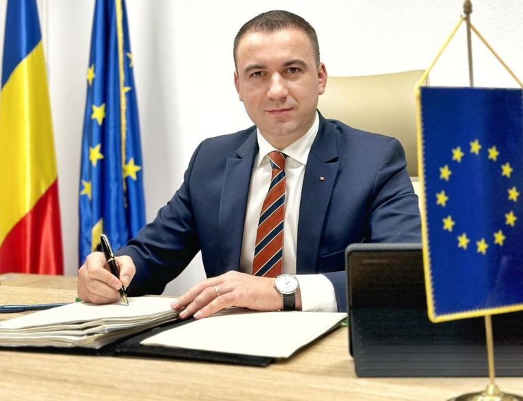 Ministrul Energiei donează 20% din salariu și le cere colegilor săi să îi urmeze exemplul