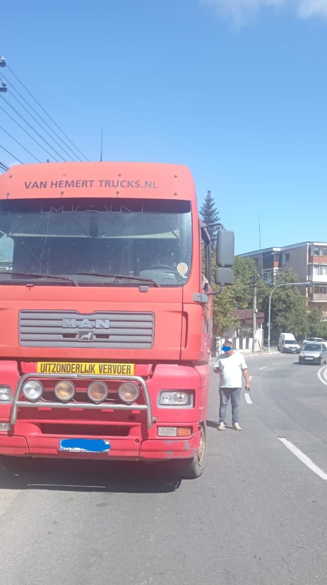 Pitești. Tirurile și camioanele, în vizorul Poliției Locale. 19 amenzi în august