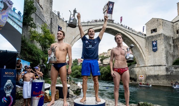 Constantin Popovici a câștigat concursul de la Mostar din Seria Mondială Cliff Diving