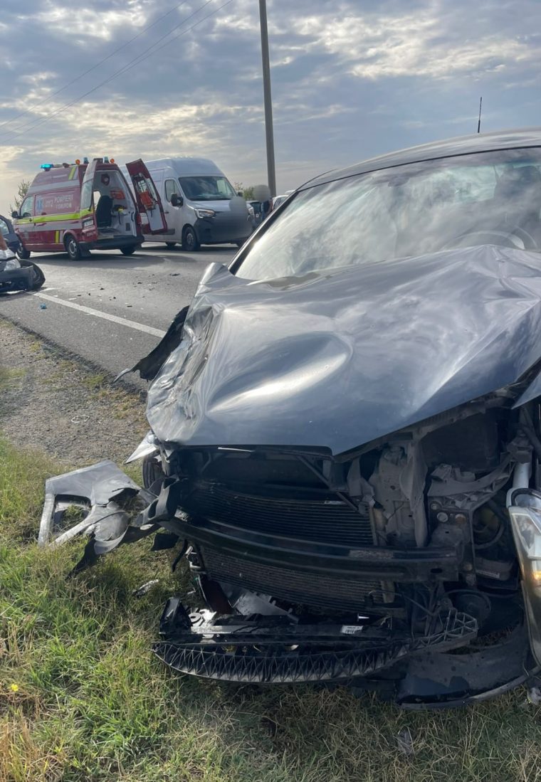 Accidente în Argeș, la Albota și Bradu. Un rănit, luat cu SMURD-ul