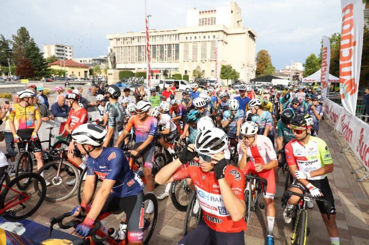 Start la Pitești în etapa regină a Turului României!