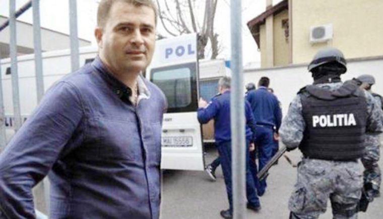 Exclusiv! Ciprian Marangoci, fostul şef de la Arestul IPJ Argeş, a tamponat două maşini, iar la analize i-a ieşit că avea alcoolemie