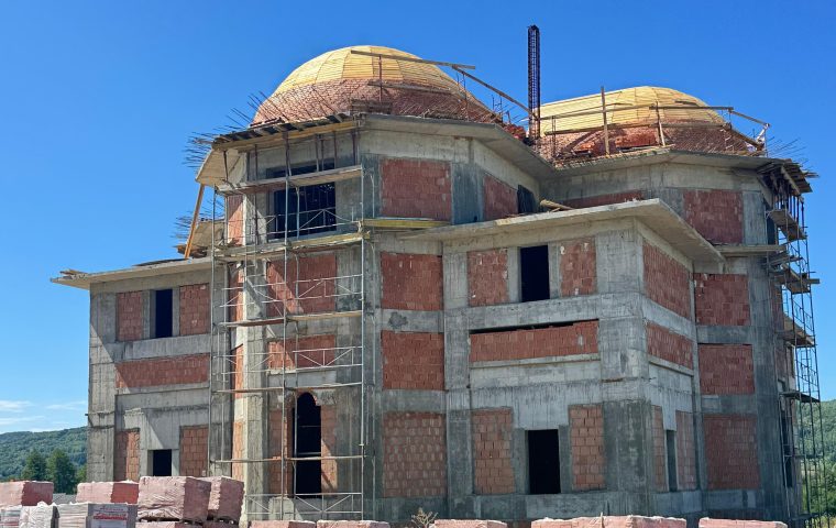 Moaște ale celor 12 apostoli în dar de hramul mănăstirii athonite „Sf. Neagoe Basarab” de la Vlădești