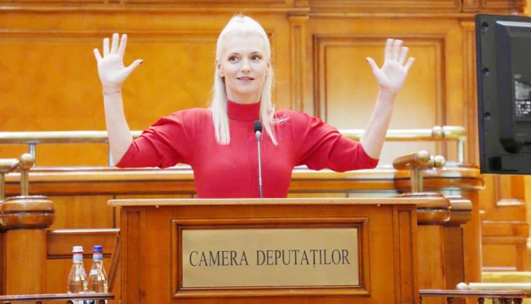 Alina Gorghiu: „Comunitatea surzilor din Argeş merită să fie vizibilă, respectată şi sprijinită în fiecare zi”