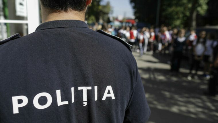Polițiștii acuză că Ilie Bolojan pune în pericol siguranța României fiindcă nu îi lasă să se pensioneze la 48 de ani