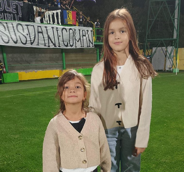 „Comorile” lui Cătălin Straton, cele mai mici suportere ale echipei FC Argeș