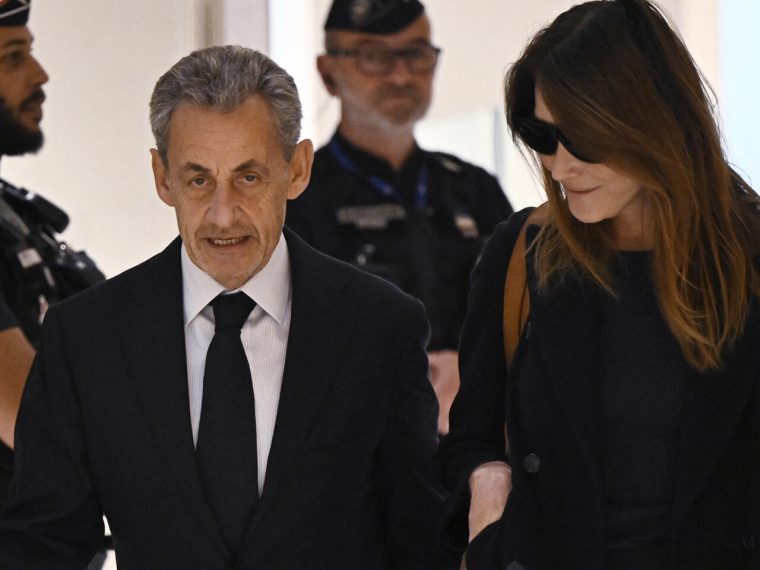 Fostul președinte francez Nicolas Sarkozy, condamnat la 5 ani de închisoare cu executare