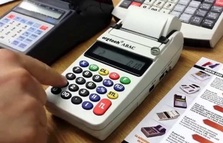 Pitești. Controale la aparatele de marcat fiscale. Amenzi de peste 80.000 lei într-o zi