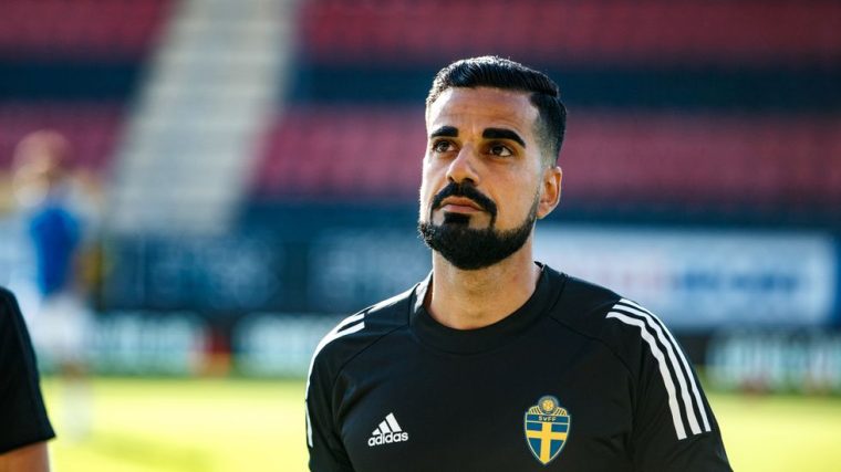 Arbitru controversat la jocul FCSB – Young Boys. Cine este Mohammed Al-Hakim!