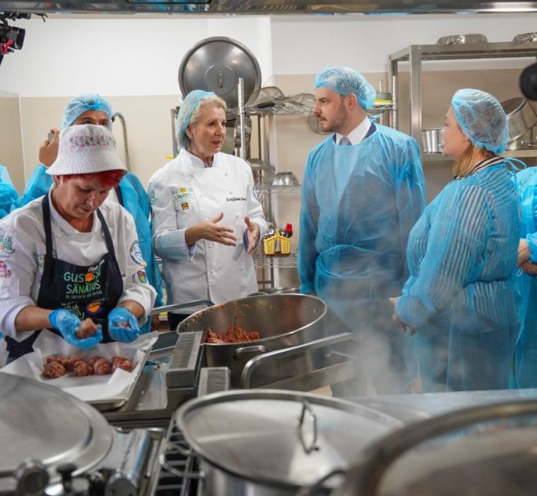 Ministrul Sănătății, vizită în Argeș. Întâlniri de lucru în spitale și pe șantierul Laboratorului de Radioterapie