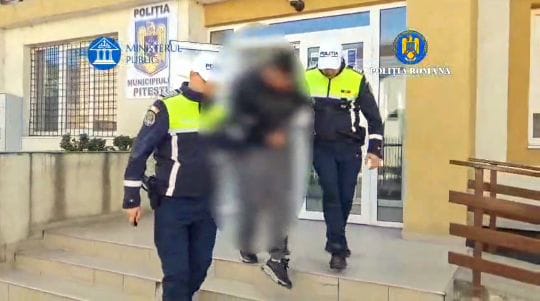 Video. Piteșteanul urmărit și prins pe șosea a fost reținut