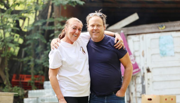Charlie Ottley a filmat la Stoeneşti pentru documentarul „Aromele României”
