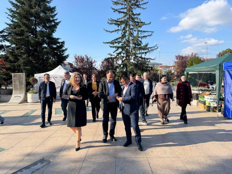 Mioveni. Primarul Aurel Costache a dat startul Sărbătorii Recoltei
