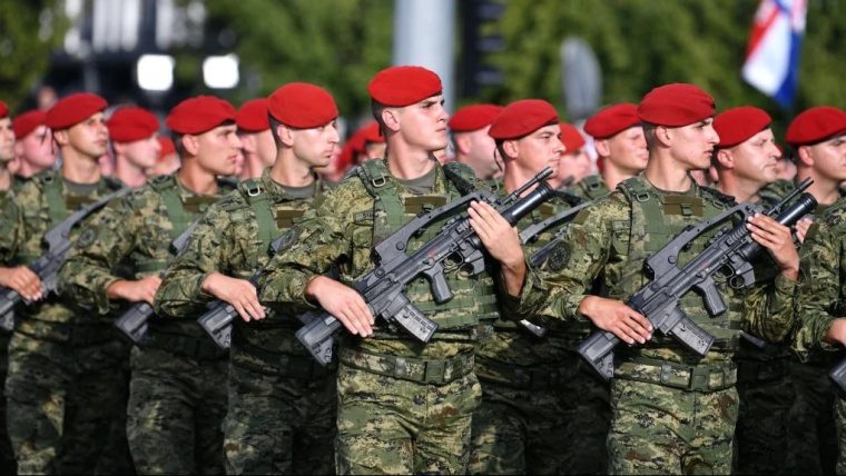 Țară membră NATO și UE, revine la serviciul militar obligatoriu