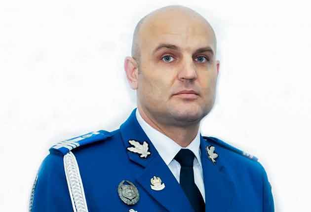 Noul șef al Jandarmeriei București, fost preot în Pitești, Cezar Toma este un as al managementului crizelor