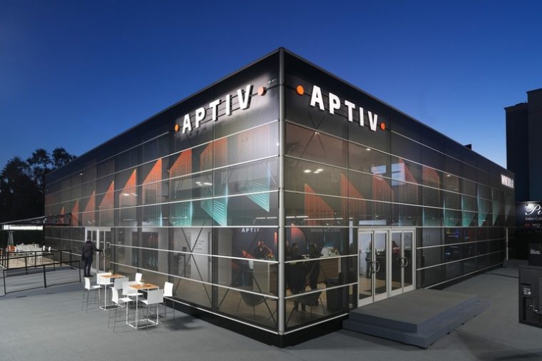 O mare fabrică din România se mută în afara UE – 1000 de angajați vor fi dați afară, în orașul cu mai puțin de 10.000 de locuitori