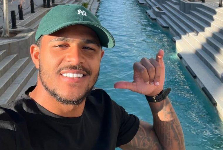 Caio Ferreira, ofertat de arabi!