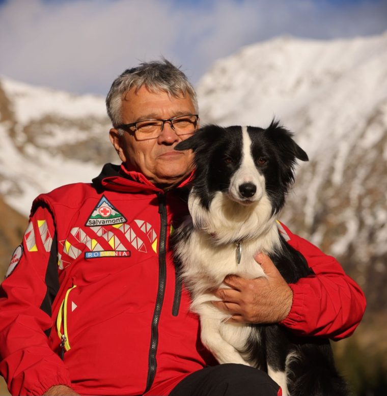 Imagini de colecție. Câinii de avalanșă, în formă maximă la reconfirmarea brevetelor