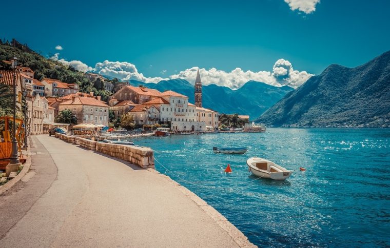 Uniunea Europeană se extinde: țara care ar putea adera în 2026 folosește euro încă din 2002