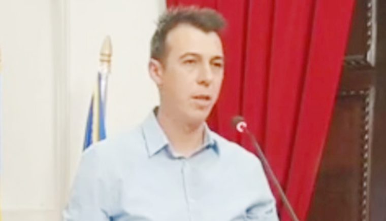 USR Câmpulung, 11 consilieri, 17 poziţii