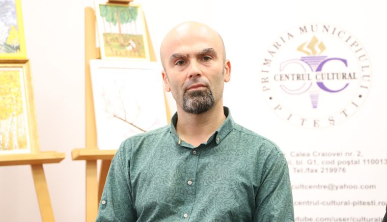 Despre sfinţii îngeri, la Centrul Cultural Piteşti